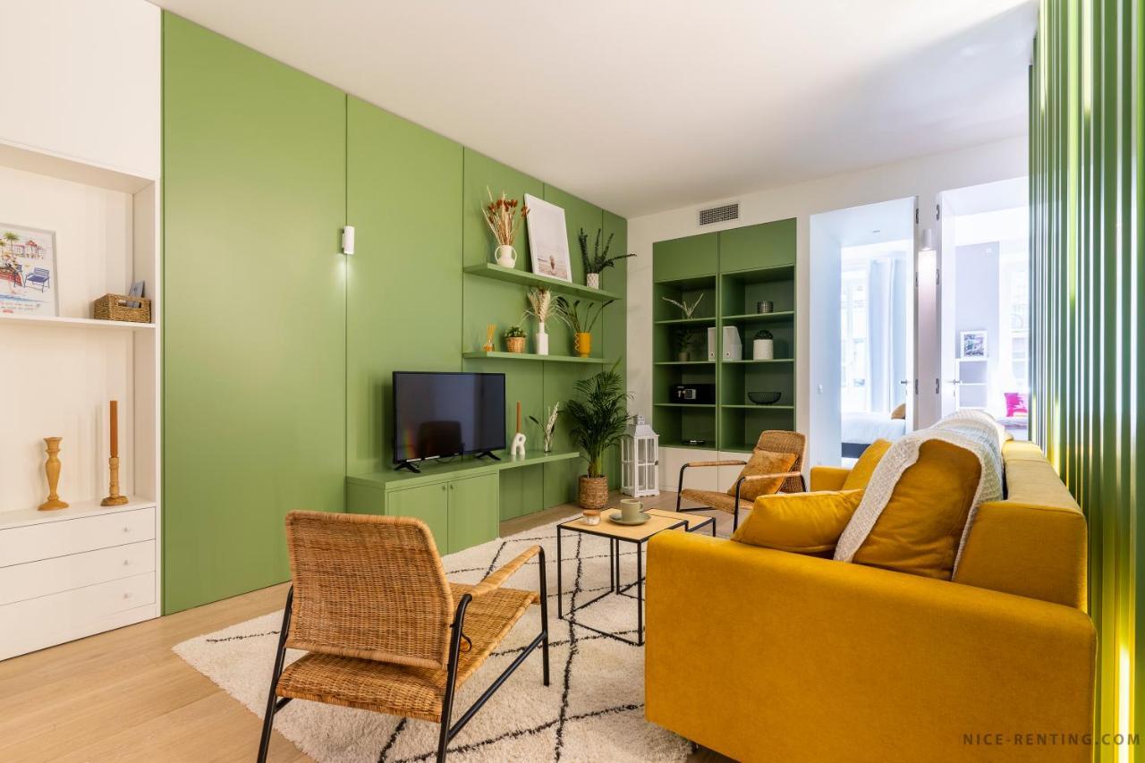 Nice Renting - Bavastro - Luxurious Loft - 2 Bedroom - Ac - Balcony - Trendy Neighborhood Bagian luar foto
