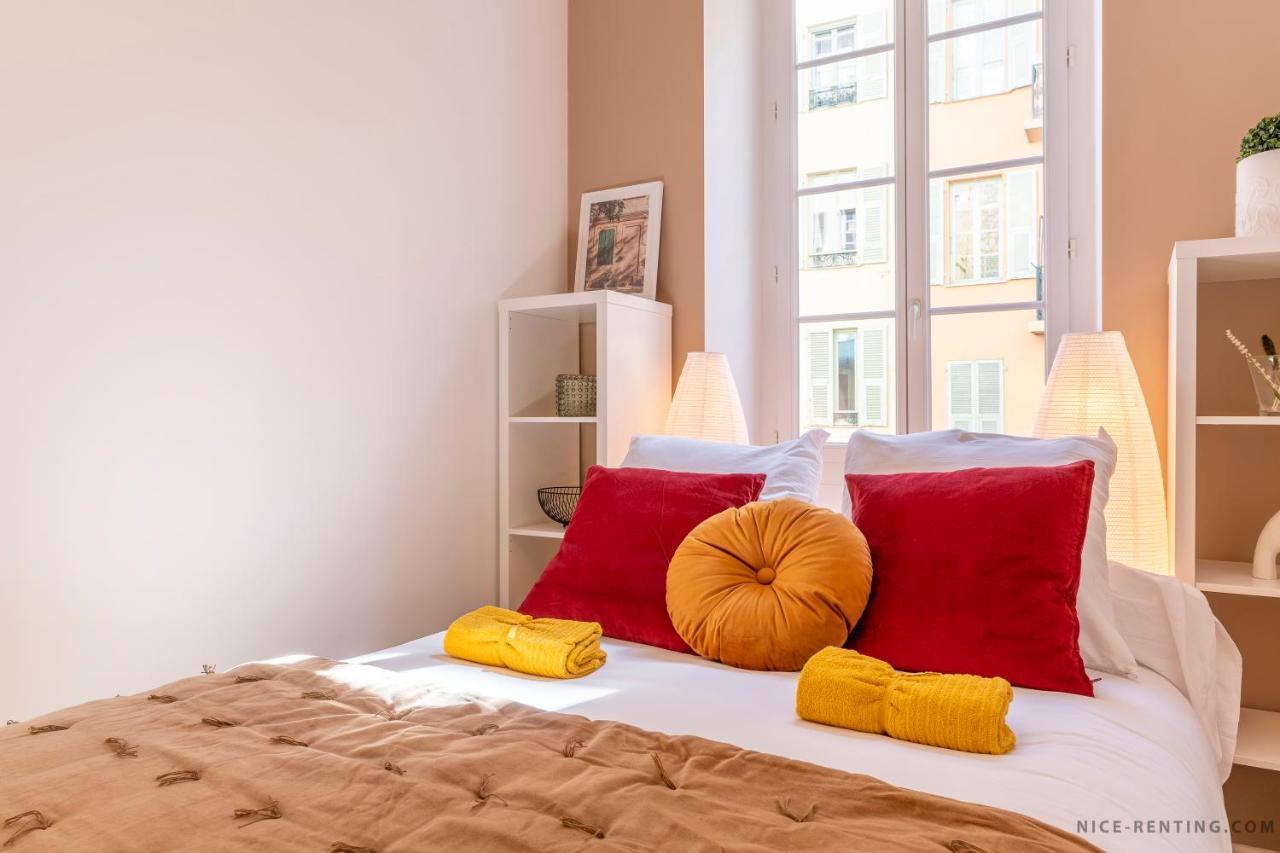 Nice Renting - Bavastro - Luxurious Loft - 2 Bedroom - Ac - Balcony - Trendy Neighborhood Bagian luar foto